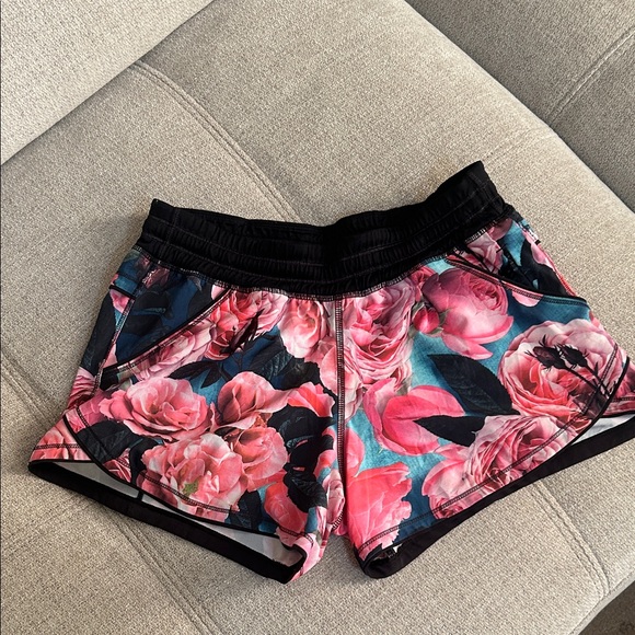 lululemon athletica Pants - lululemon athletica Floral Athletic Shorts - Black and Pink